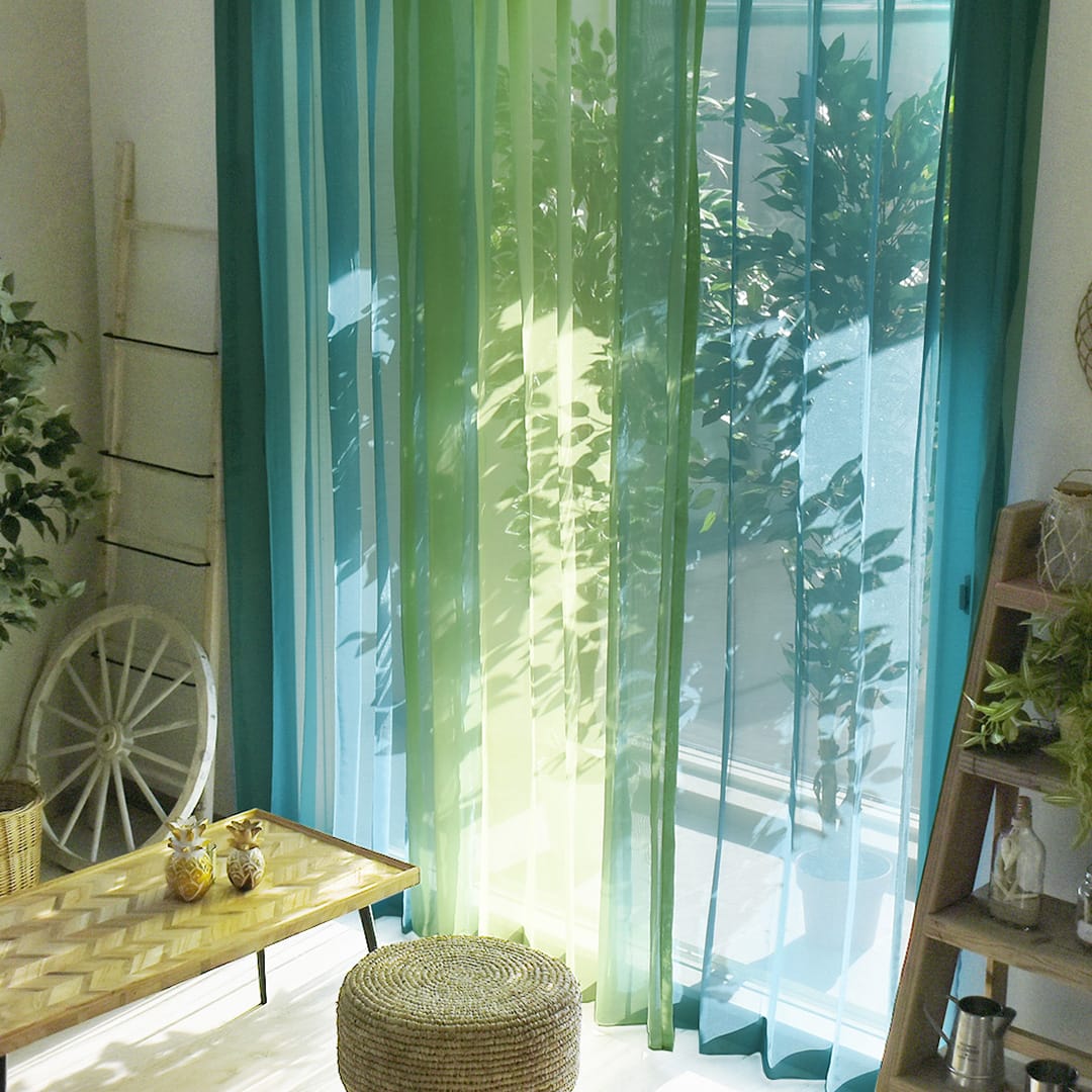 ブルーとグリーンのコーディネート