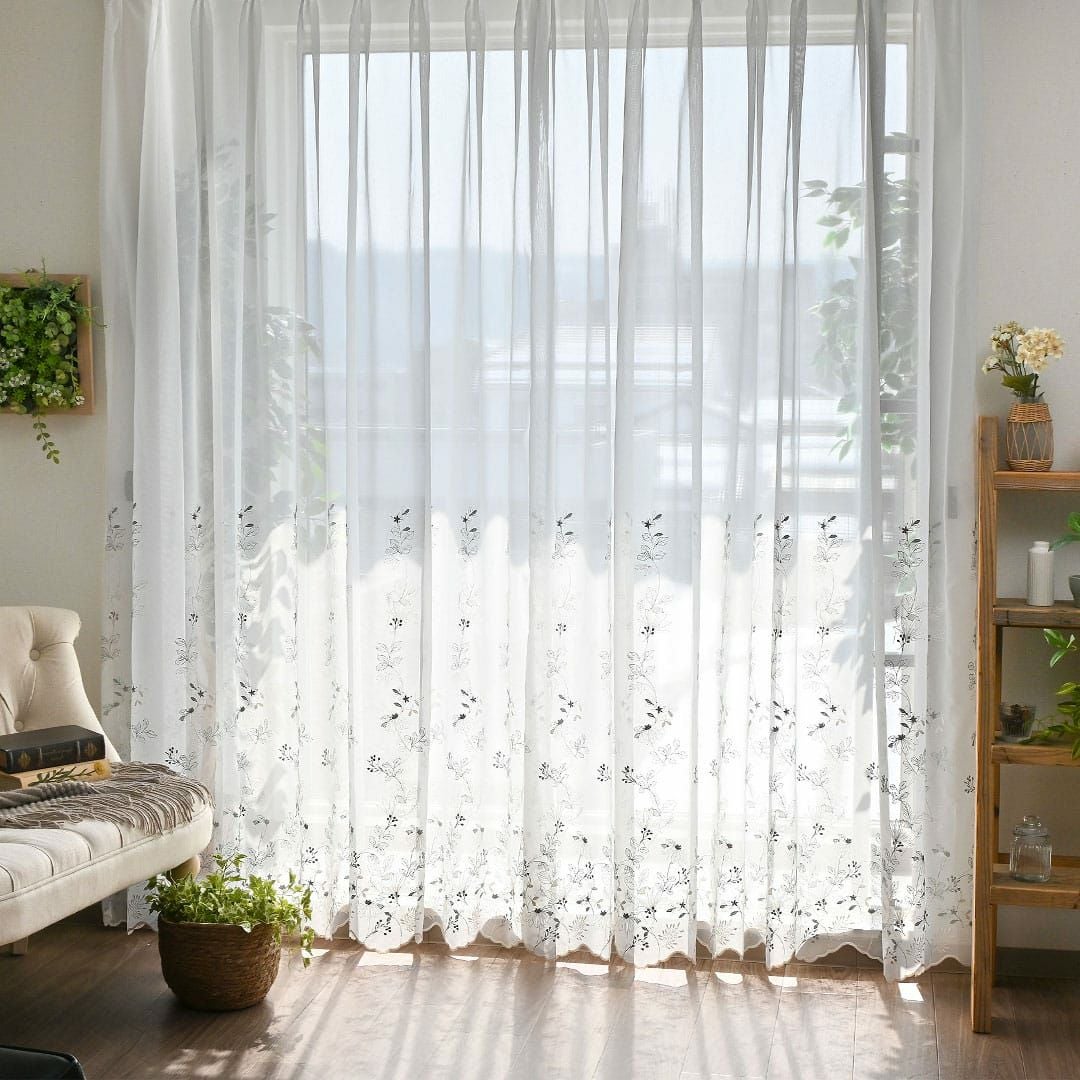 ぴょんこ　レースカーテン　エダ　4セット 優しいカラーで可憐な草花が刺繍されたトルコレースカーテン「パセオ