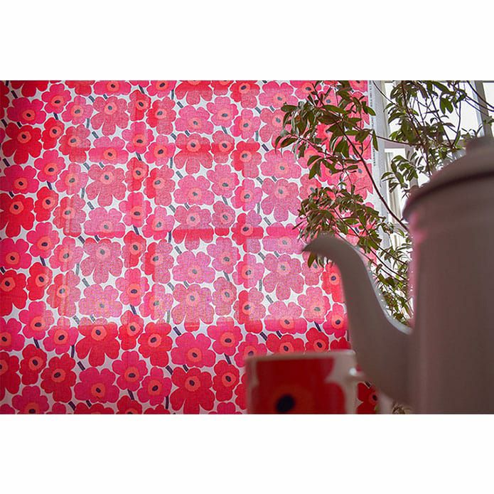 ケシの花がモチーフのカーテン「ミニウニッコ」｜ カーテン通販専門店
