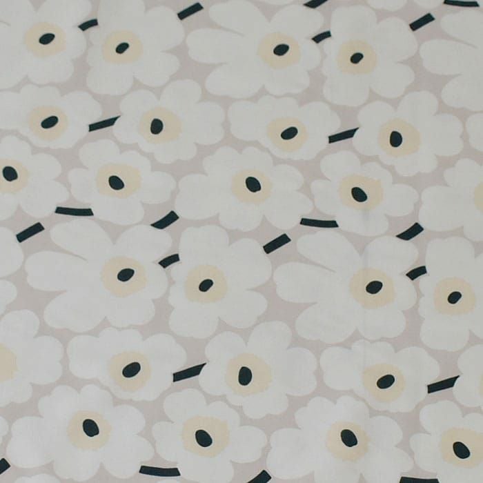 ベージュグリーン