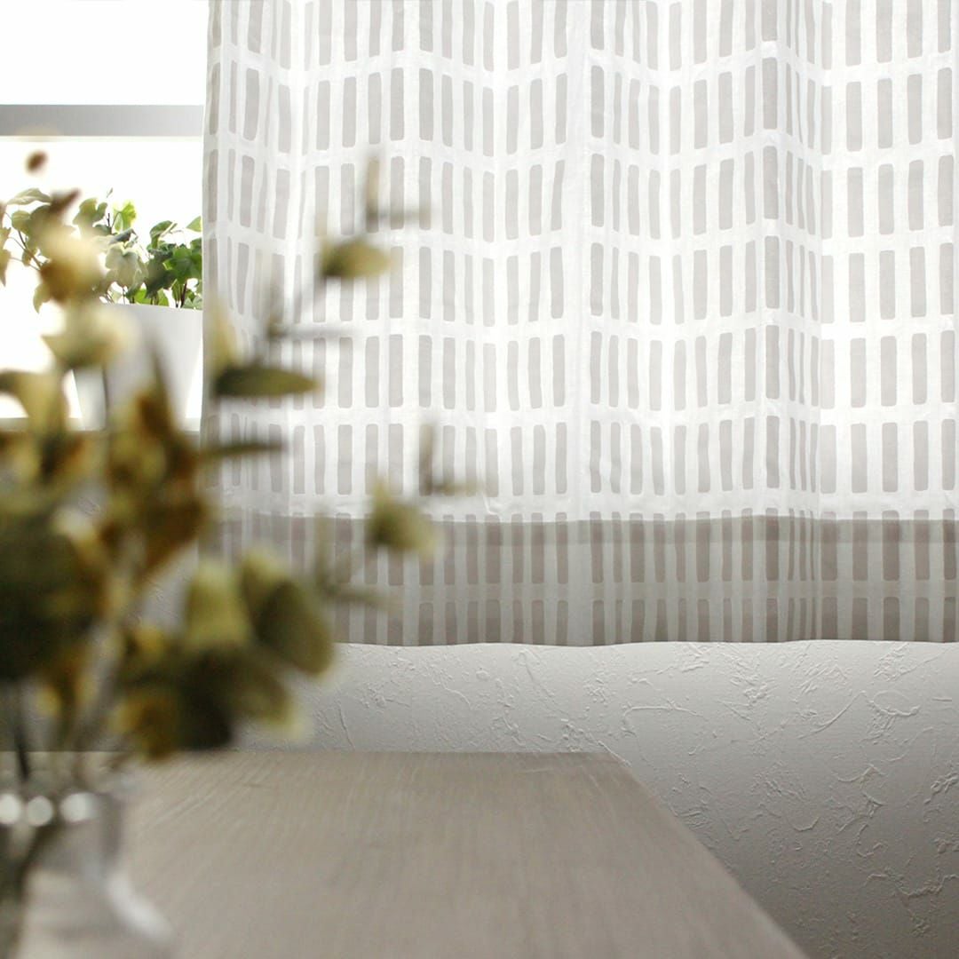 ホワイト　※実際は裾は2cmの折り返しになります