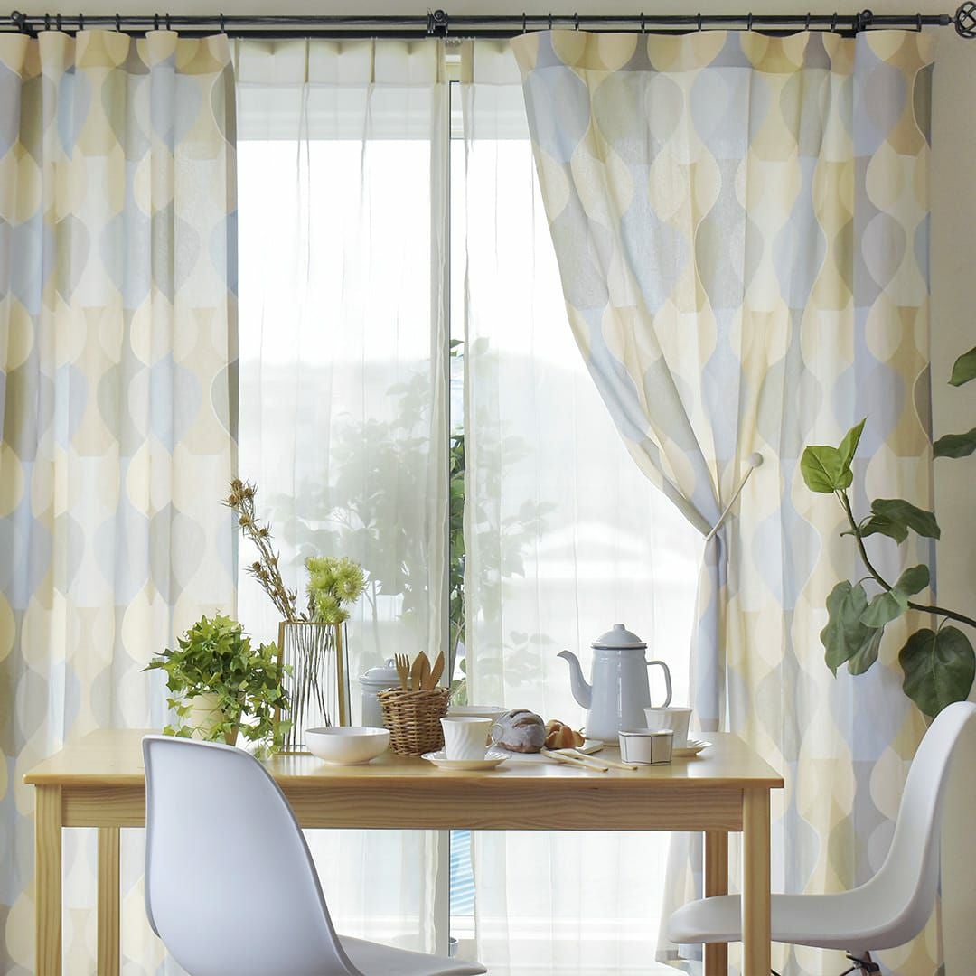 ライトブルー　フラットスタイル