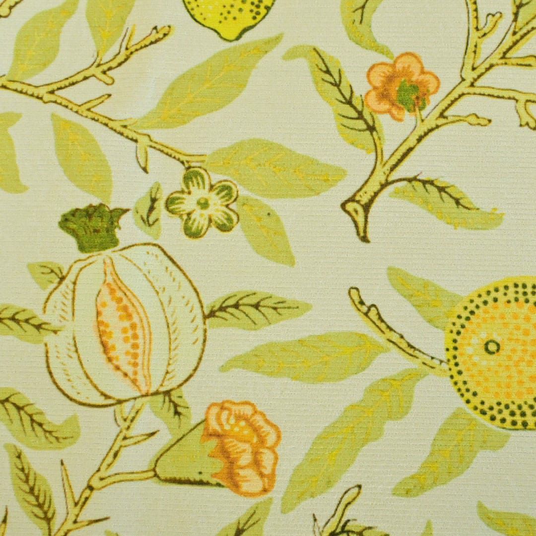 イエローグリーン